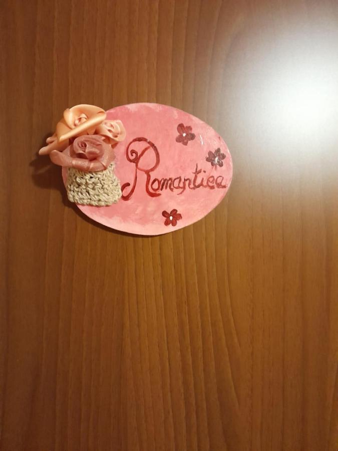 Relais Maria Luisa Locazione Turistica Di Simona Capaccio Bed and Breakfast Fiumicino Eksteriør billede